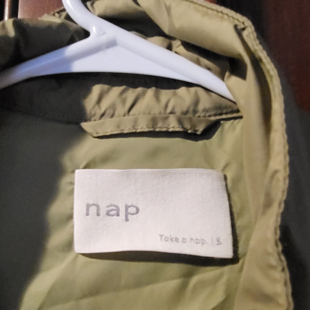 Jackets - Picture 4 of 4